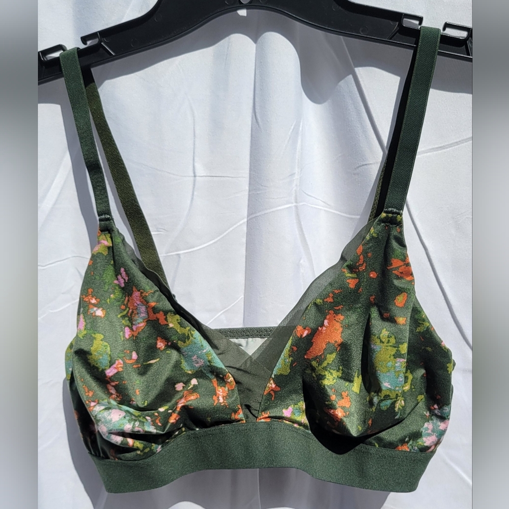 Auden Bra Size M